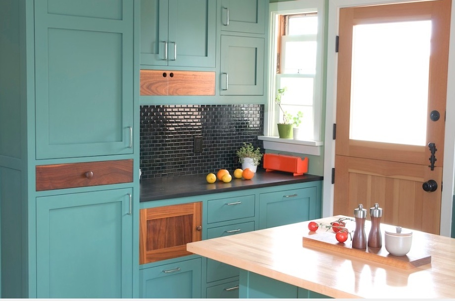 آشپزخانه مدرن آبی رنگ